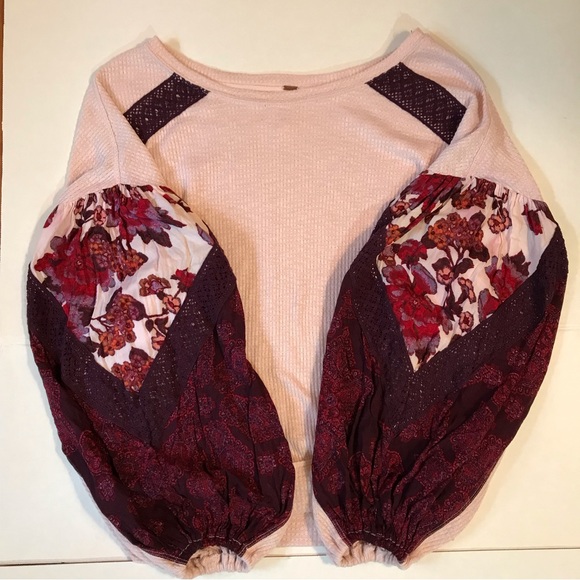 Free People Tops - FREE PEOPLE boho top Blush pale pink balloon sleeves size medium